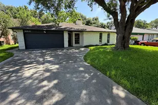 16631 Blackhawk Blvd, Friendswood, TX 77546 - Photo 1