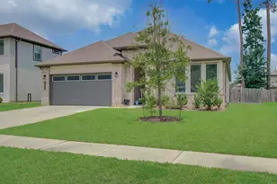 10026 Angelina Woods Ln, Conroe, TX 77384 - Photo 1