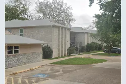 225 S 13th St, West Columbia, TX 77486 - Photo 4