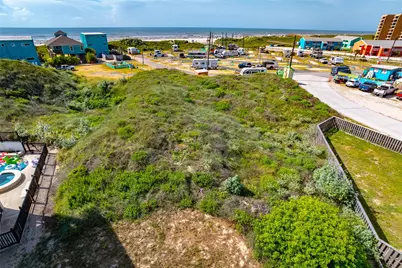 849 Parkplace, Port Aransas, TX 78373 - Photo 8