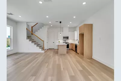 511 Altic St, Houston, TX 77011 - Photo 8