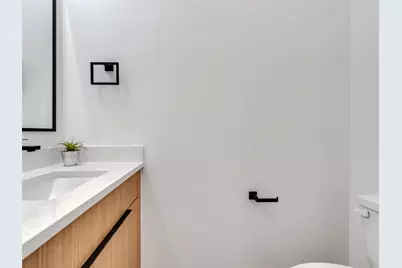 511 Altic St, Houston, TX 77011 - Photo 20