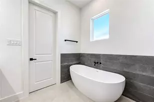 511 Altic St, Houston, TX 77011 - Photo 46