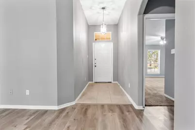 1815 Sherwood Forest Circle, League City, TX 77573 - Photo 4