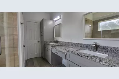 8308 Prairie View Drive, Houston, TX 77088 - Photo 16