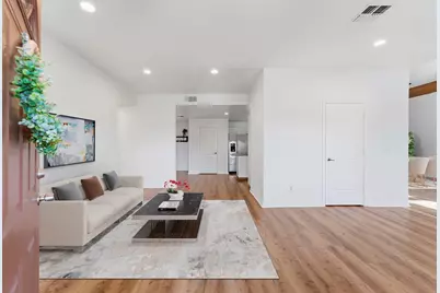 7083 Edgewater Drive, Willis, TX 77318 - Photo 4