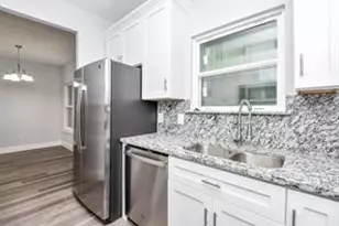 8930 Easthaven Blvd, Houston, TX 77075 - Photo 20