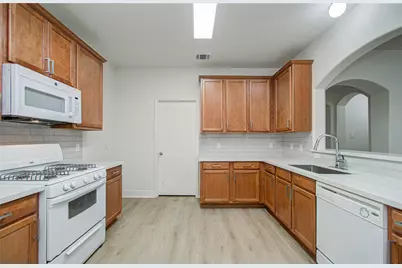 4539 Prince Street, Baytown, TX 77521 - Photo 22