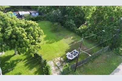 1129 Niagara Street, Houston, TX 77051 - Photo 6