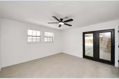 3206 Woodstone Drive, Baytown, TX 77521 - Photo 16