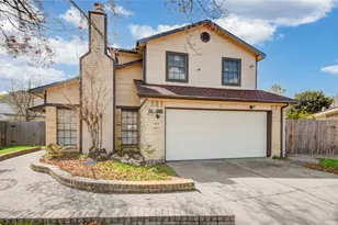 11006 Landsbury Ct, Houston, TX 77099 - Photo 2