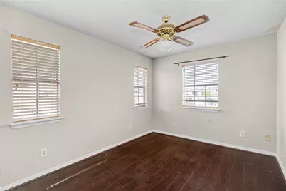 11006 Landsbury Court, Houston, TX 77099 - Photo 26