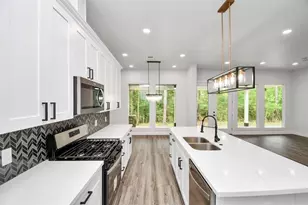 12163 La Salle River Rd, Conroe, TX 77316 - Photo 14