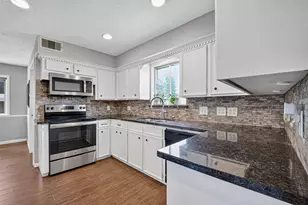 4114 Willow Hill Dr, Seabrook, TX 77586 - Photo 14
