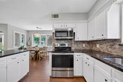 4114 Willow Hill Drive, Seabrook, TX 77586 - Photo 16