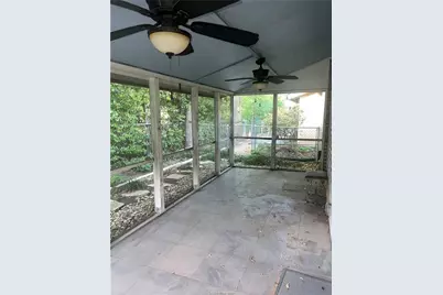 321 E Main Street E, Brenham, TX 77833 - Photo 26