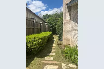 321 E Main Street E, Brenham, TX 77833 - Photo 24