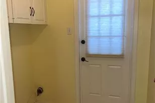 321 E Main Street E, Brenham, TX 77833 - Photo 28