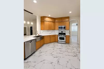 10223 Lark Mountain Drive, Houston, TX 77064 - Photo 2