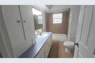 1621 Crestmont Drive, Stafford, TX 77477 - Photo 10