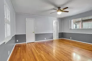 10042 Meadow Lake Ln, Houston, TX 77042 - Photo 36