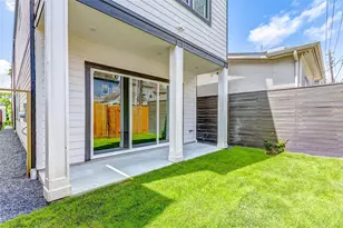 605 E 26th A St, Houston, TX 77008 - Photo 26