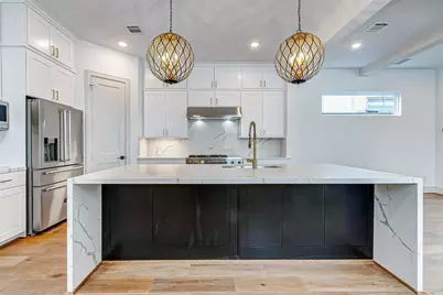 605 E 26th A Street, Houston, TX 77008 - Photo 6
