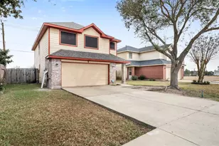 13615 Ambrose St, Houston, TX 77045 - Photo 26