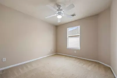 13615 Ambrose Street, Houston, TX 77045 - Photo 18