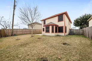 13615 Ambrose St, Houston, TX 77045 - Photo 24