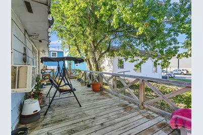 4323 Ave R 1/2, Galveston, TX 77550 - Photo 24