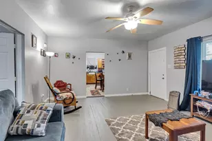 4323 Ave R 1/2, Galveston, TX 77550 - Photo 4