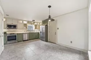 7307 Ironwood Ln N, Baytown, TX 77521 - Photo 6