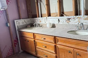 325 County Rd 201, Angleton, TX 77515 - Photo 10