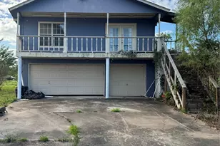 325 County Rd 201, Angleton, TX 77515 - Photo 14