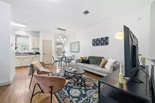 5524 Petty St, Houston, TX 77007 - Photo 1
