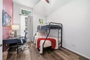 5524 Petty St, Houston, TX 77007 - Photo 14