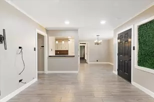 4701 W 43rd St, Houston, TX 77092 - Photo 4