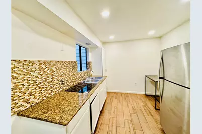 2003 Place Rebecca Lane #10, Houston, TX 77090 - Photo 8