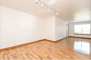 7233 Beechnut St, Houston, TX 77074 - Photo 10