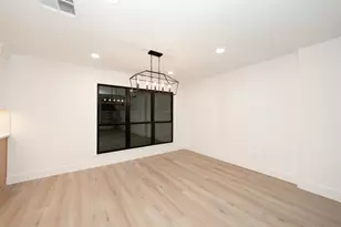 203 S Pathfinders Cir, The Woodlands, TX 77381 - Photo 28