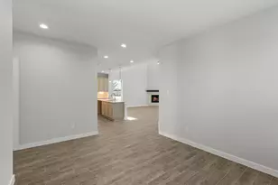 52 Shining Pt Dr, Waller, TX 77484 - Photo 10