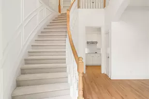 4746 Post Oak Timber Dr, Houston, TX 77056 - Photo 2