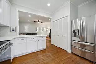 412 W 22nd St, Houston, TX 77008 - Photo 12