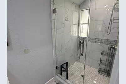 7334 Texas Street, Houston, TX 77011 - Photo 6