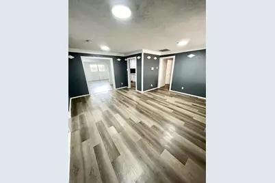 2107 Garvey Drive, Pasadena, TX 77506 - Photo 2