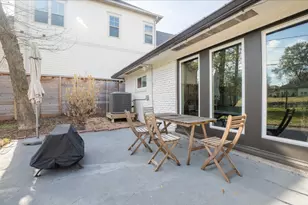 10513 Willowgrove Dr, Houston, TX 77035 - Photo 24