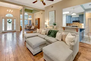 206 Summerwind Dr, Victoria, TX 77904 - Photo 2