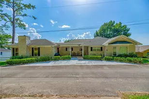 172 Cedar Ln, Livingston, TX 77351 - Photo 2
