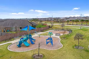 2133 Windy Grove Dr, Texas City, TX 77568 - Photo 24